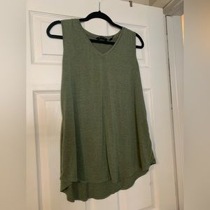 Heathered Green Hey Halston high low tank